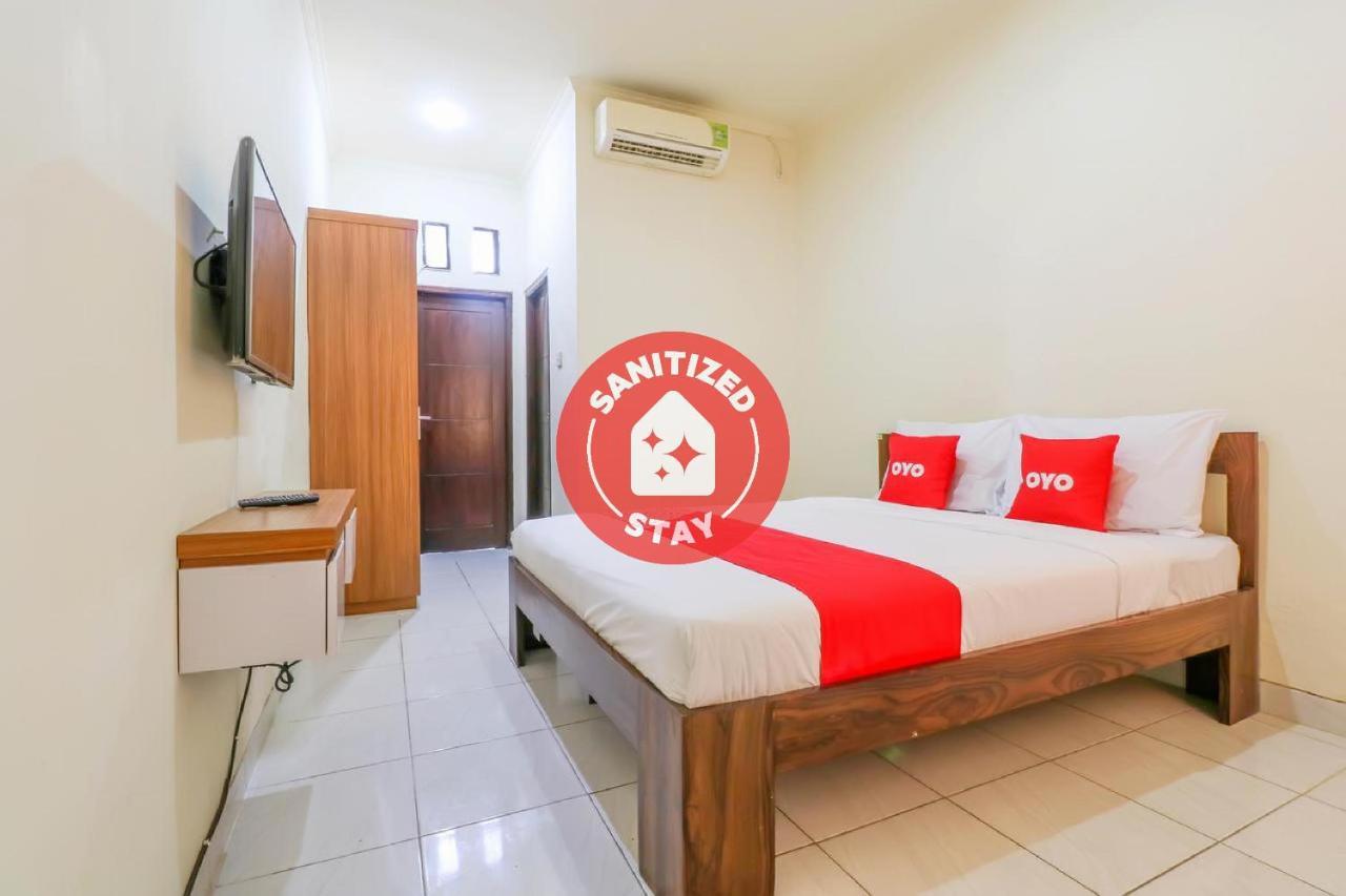 Oyo 2178 Merthan House Seminyak  Luaran gambar